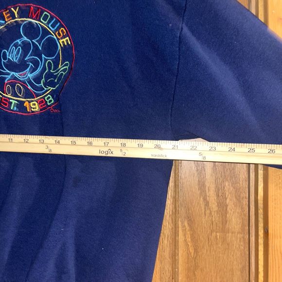 Vintage Disney Mickey Mouse Velva Sheen Women's L USA Made Embroidered Crewneck - Picture 4 of 9